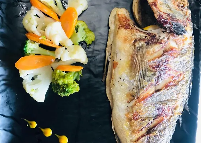 Unico Borsh Bar Restaurant